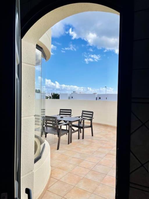 Апартаменты Riviera Park 7A - Air Con- Wi-Fi- Uk Channels- 5 Minutes Walking From The Sea Тиас Экстерьер фото