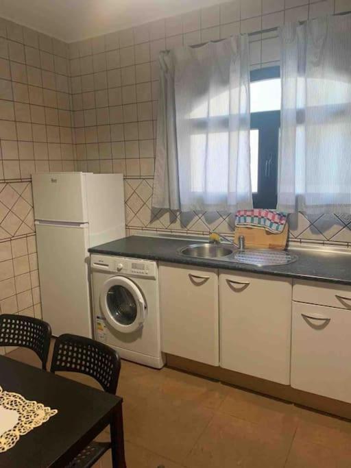 Апартаменты Riviera Park 7A - Air Con- Wi-Fi- Uk Channels- 5 Minutes Walking From The Sea Тиас Экстерьер фото