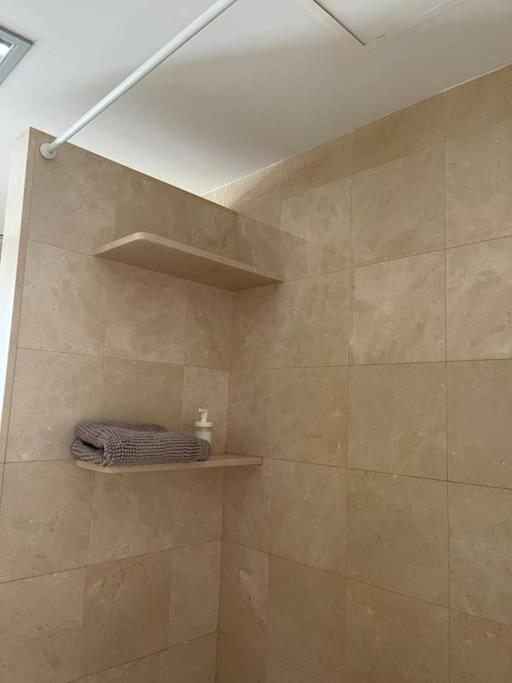 Апартаменты Riviera Park 7A - Air Con- Wi-Fi- Uk Channels- 5 Minutes Walking From The Sea Тиас Экстерьер фото